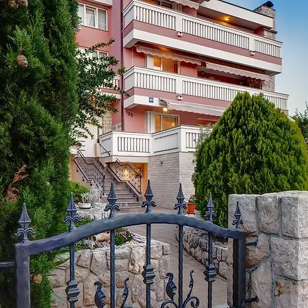Senada Apartmán *