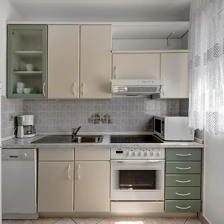 Apartment Senada Selce