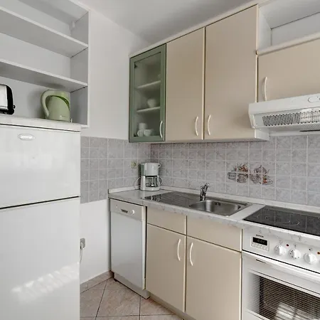 Senada Apartment *