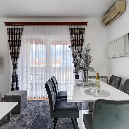 Apartment Senada Selce