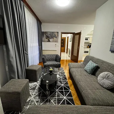 Senada Apartment *