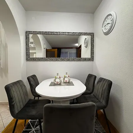 Senada Apartment Selce